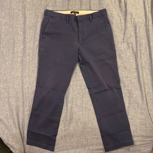 Banana Republic Rapid Movement Chino 31x28